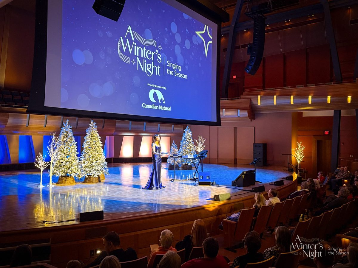 A Winter's Night - Singing The Season